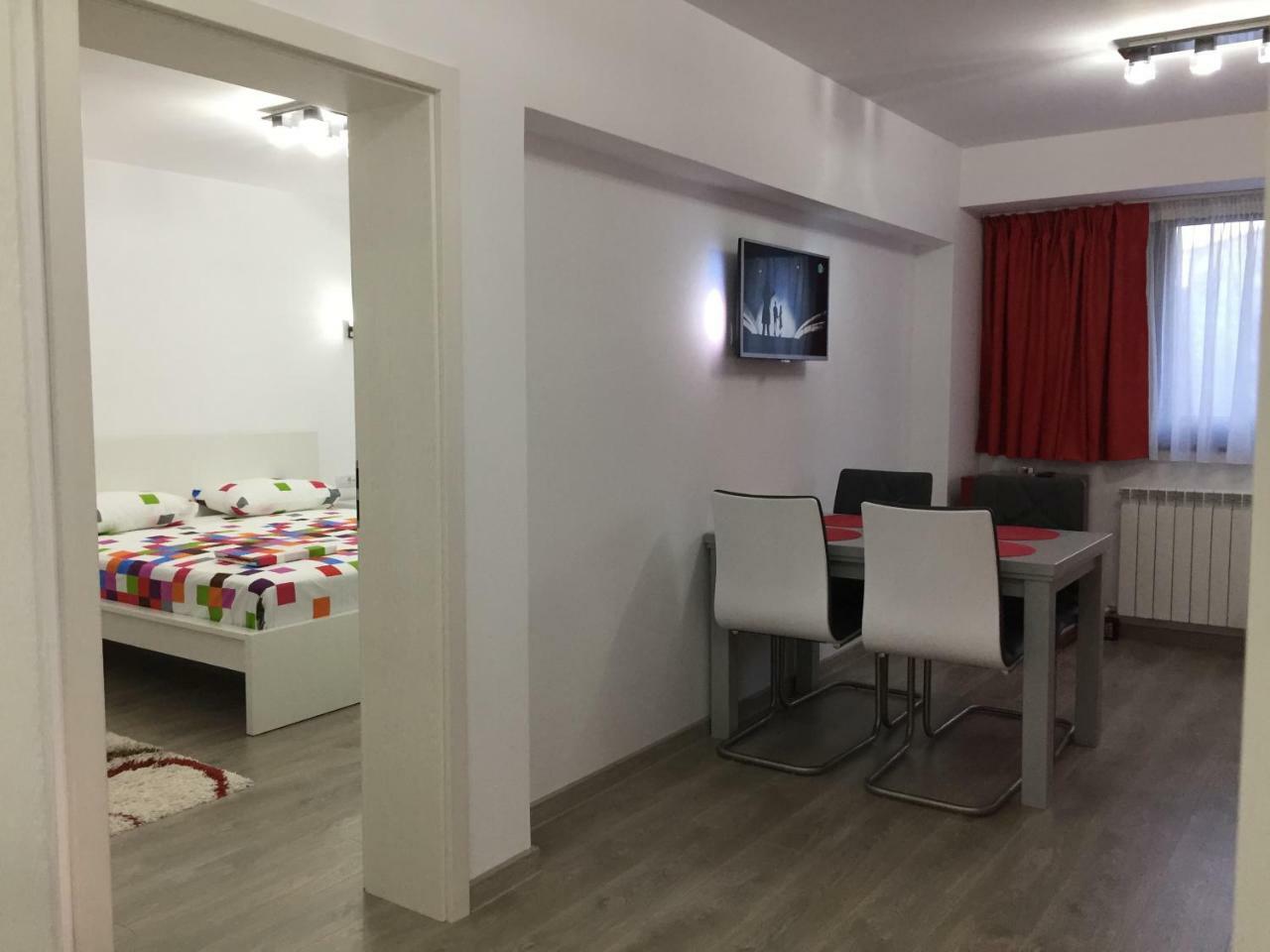 Luxury Apartment Galaţi Екстериор снимка