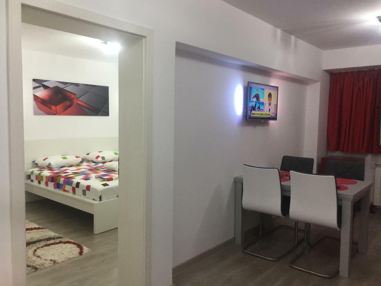 Luxury Apartment Galaţi Екстериор снимка