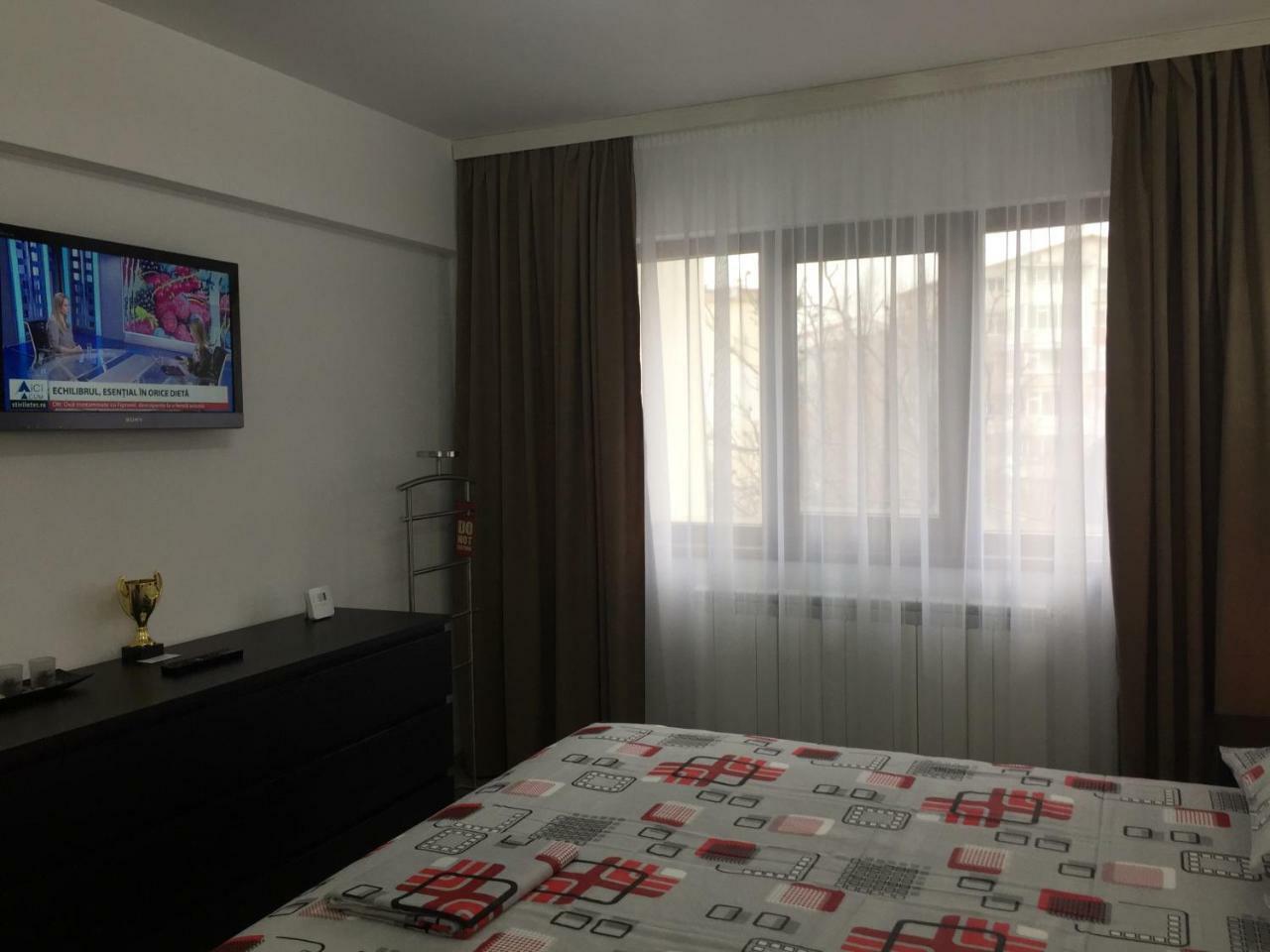 Luxury Apartment Galaţi Екстериор снимка