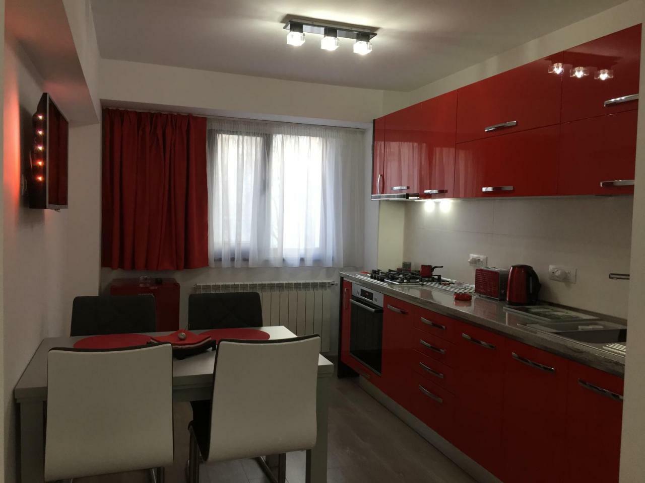 Luxury Apartment Galaţi Екстериор снимка